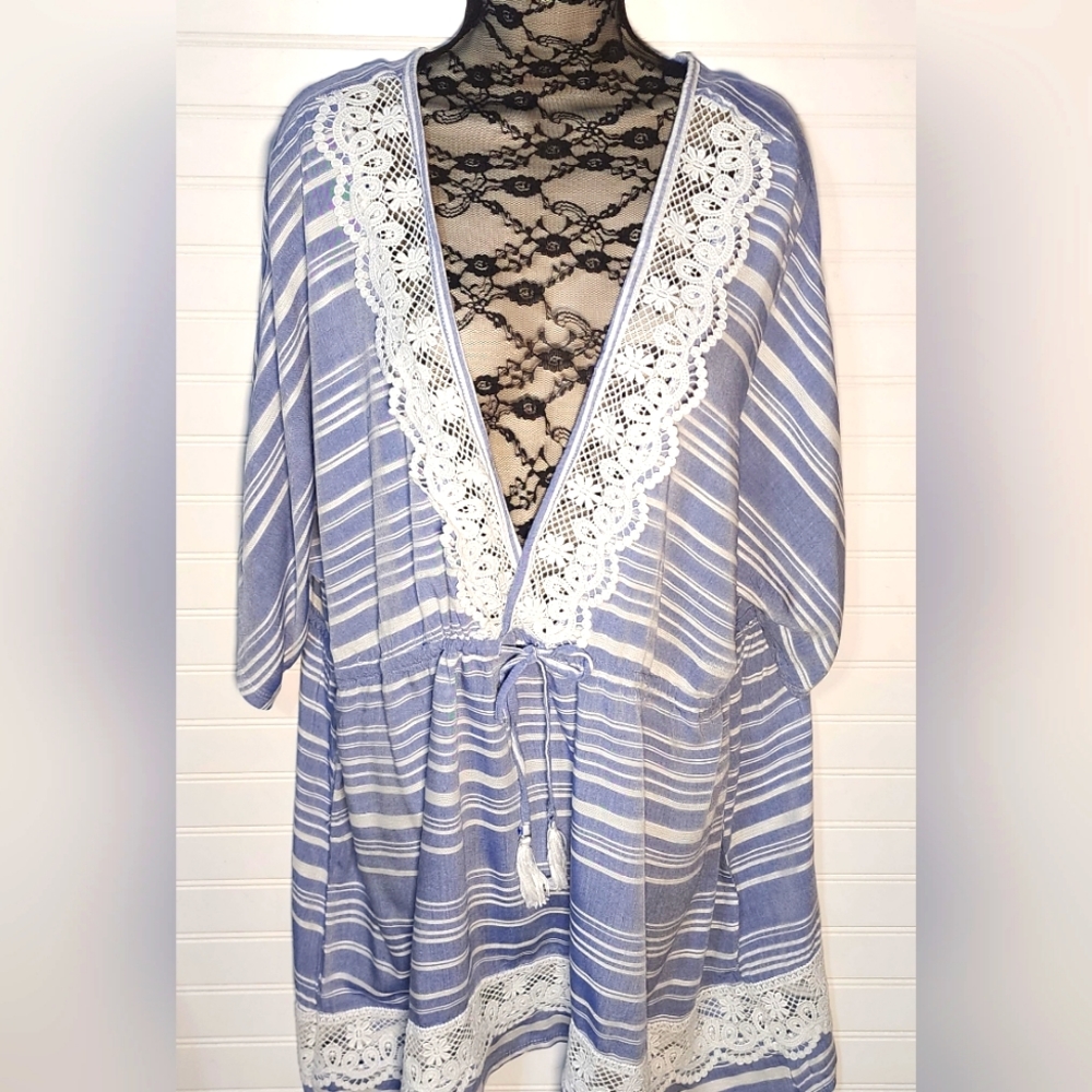 DOTTI Blue and white Coverup 2X